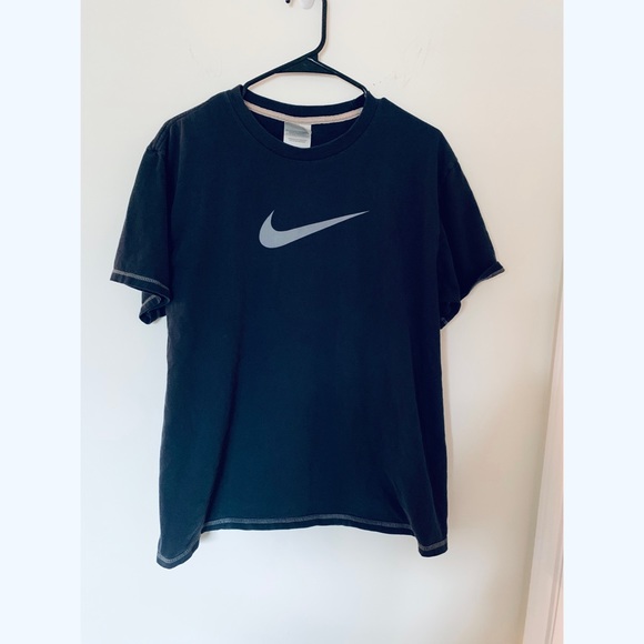 Nike Other - 🖤Men’s Nike black T-shirt